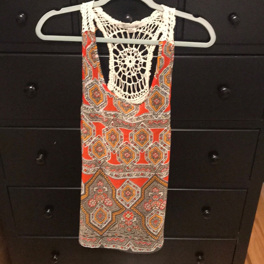 Tank top.